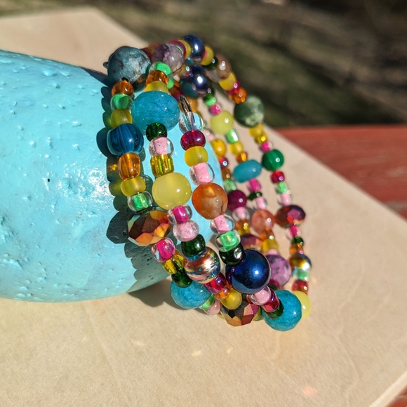 JASPER Crystals Bracelet Blue Opal Glass Beads Handmade Colorful Cute Sparkly - Picture 6 of 15